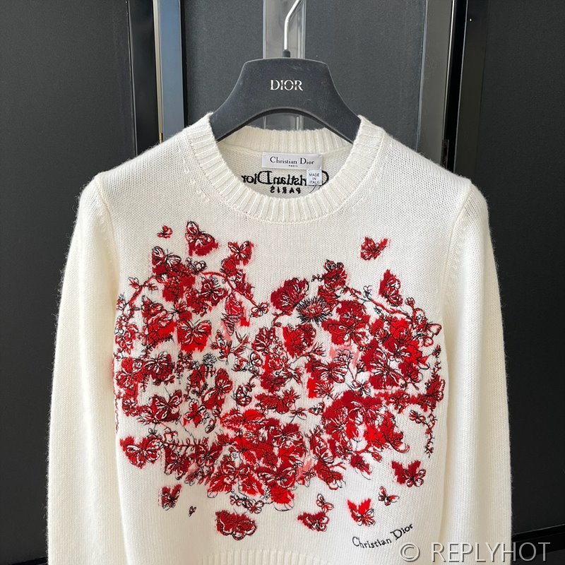 디올 하트 니트 [매장가 490만원대]