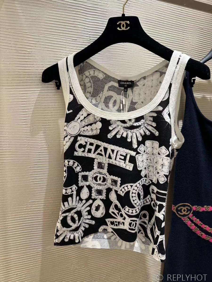 샤넬 그래피티 엘리먼트 캐시미어 베스트