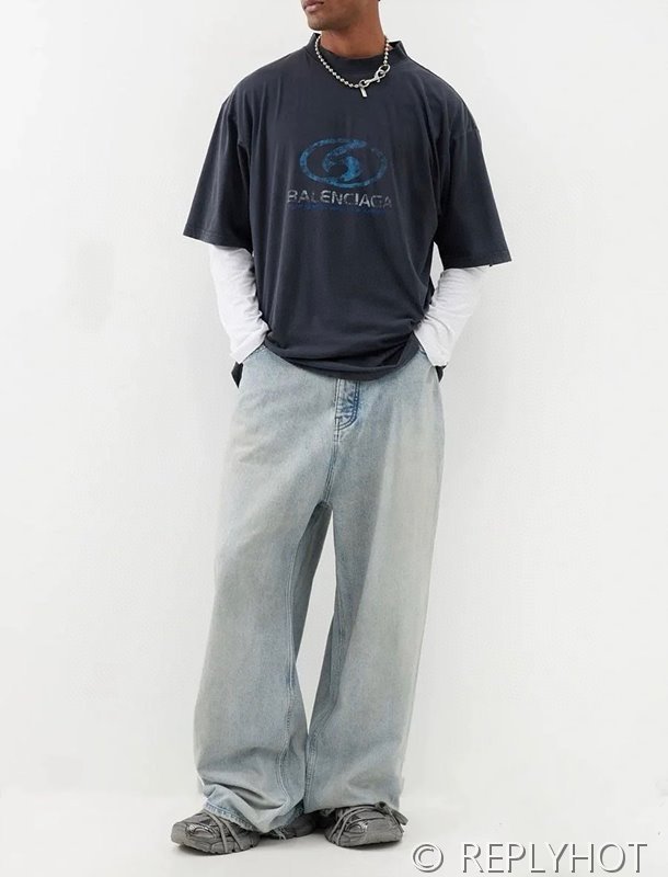 발렌시아가 서프 프린트 반팔(남여공용) 2COLOR