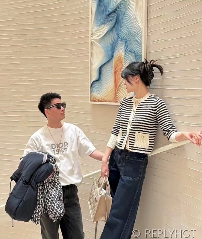 디올 Dior1947 한정판 반팔(남여공용) 2COLOR