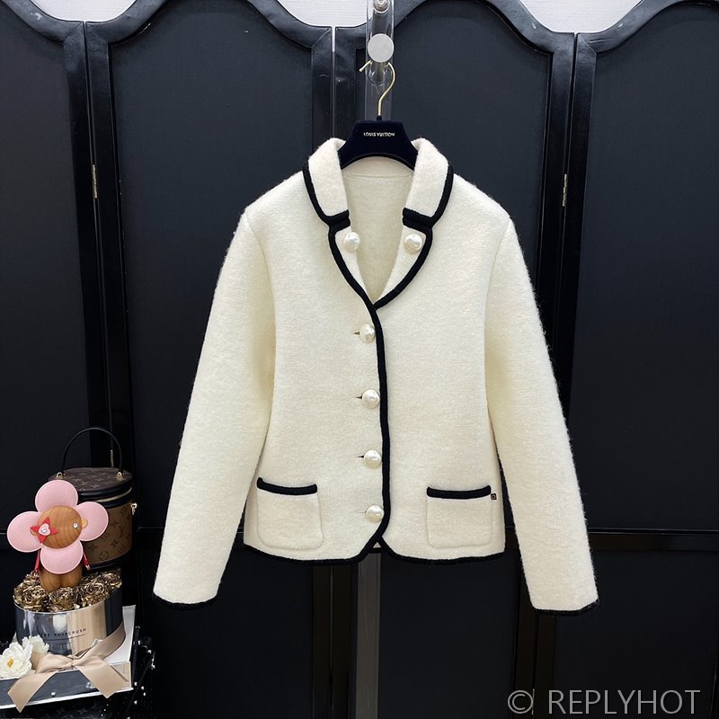 루이비통 펄리 버튼 박스 니트 재킷[매장가 590만원대]
