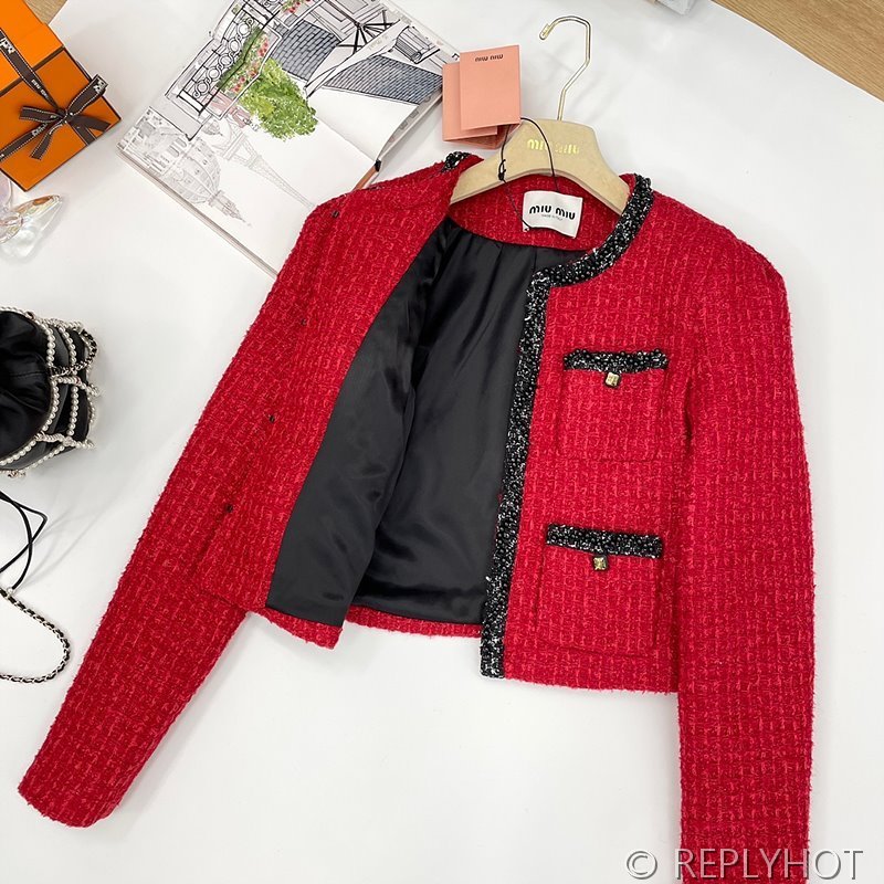 미우미우 라메 크로셰 가디건 [매장가 320만원대]