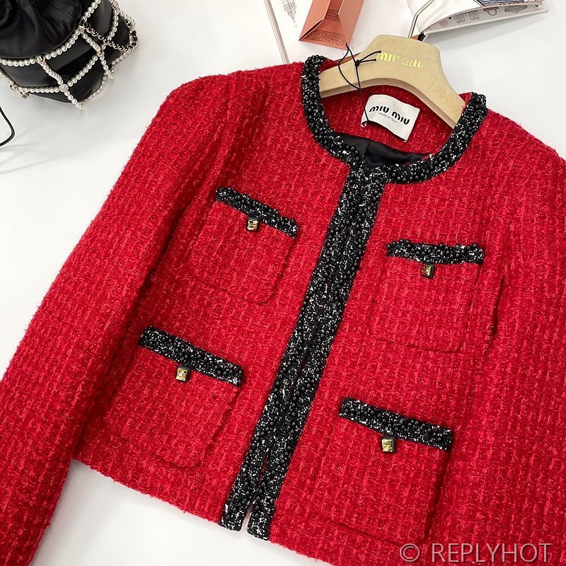 미우미우 라메 크로셰 가디건 [매장가 320만원대]