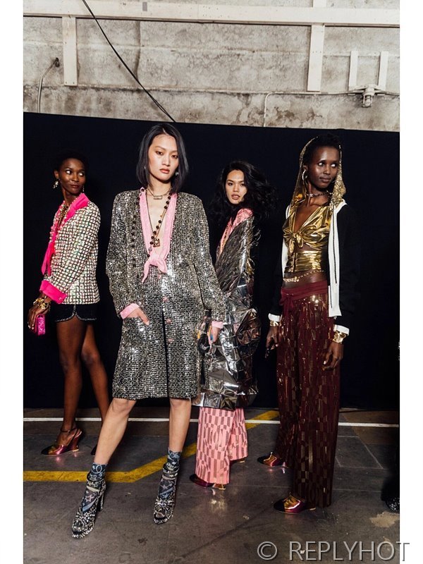 샤넬 레디 투 웨어 가디건[매장가 880만원대]