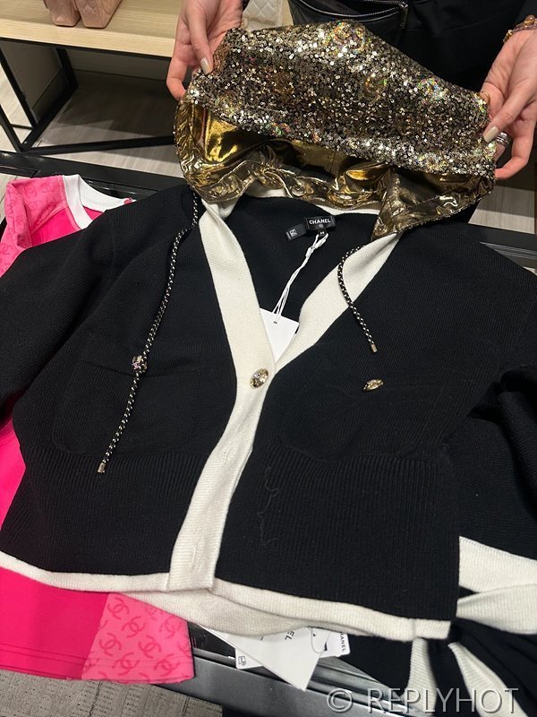 샤넬 레디 투 웨어 가디건[매장가 880만원대]