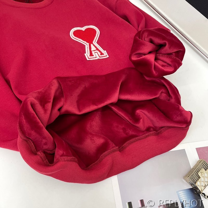 아미 맨투맨(남녀공용) [매장가 50만원대]