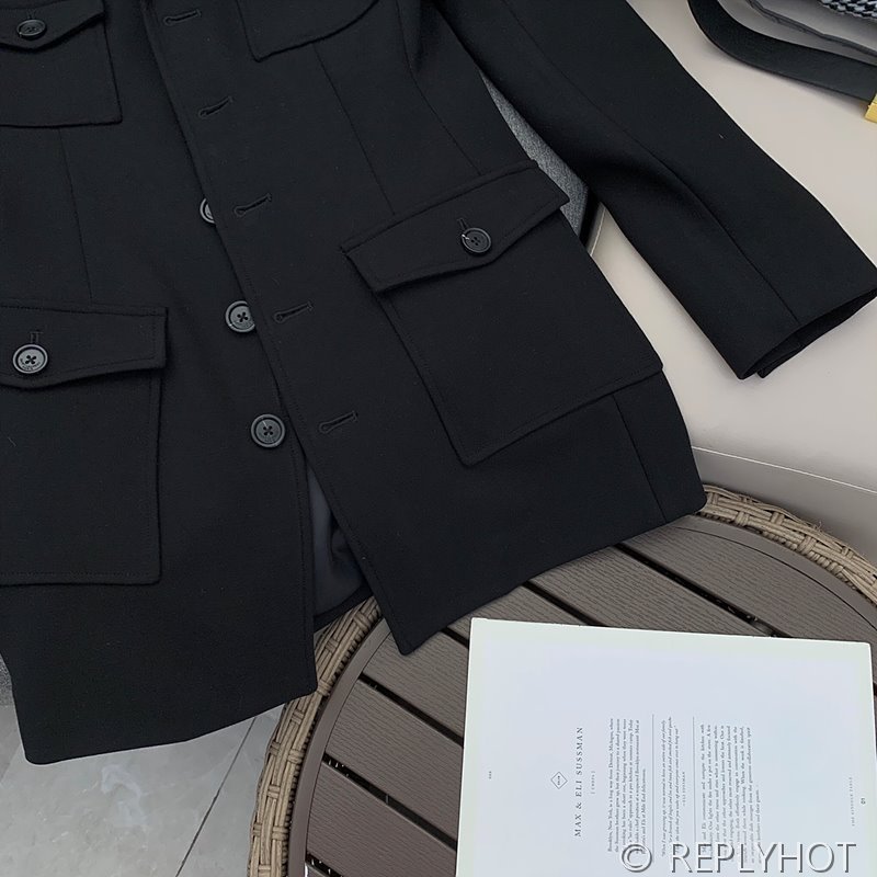 생로랑 울 저지 소재의 SAHARIENNE 재킷(벨트포함)[매장가 440만원대]