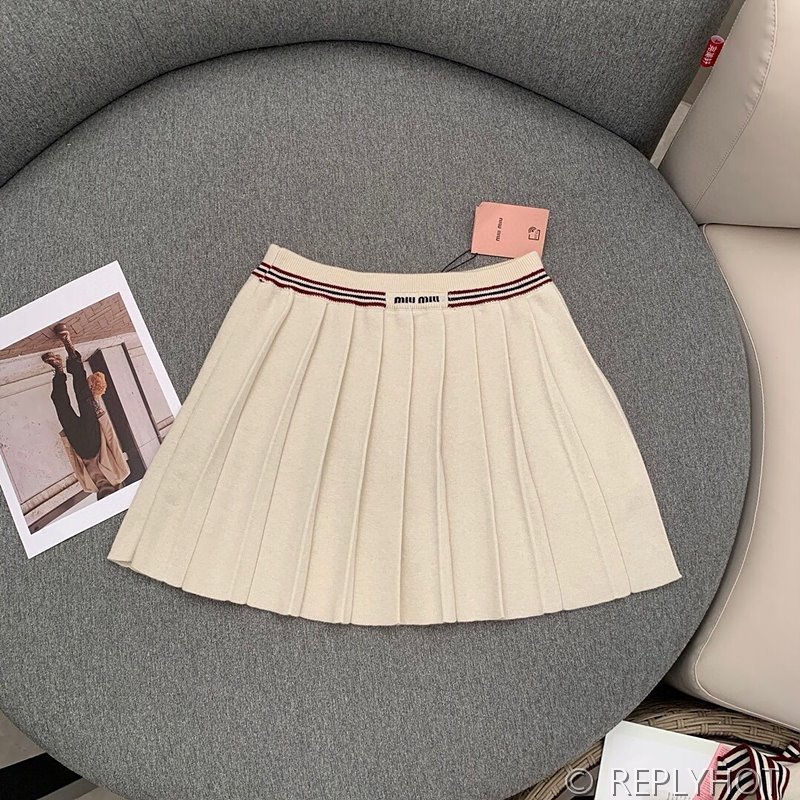 미우미우 플리츠 스커트