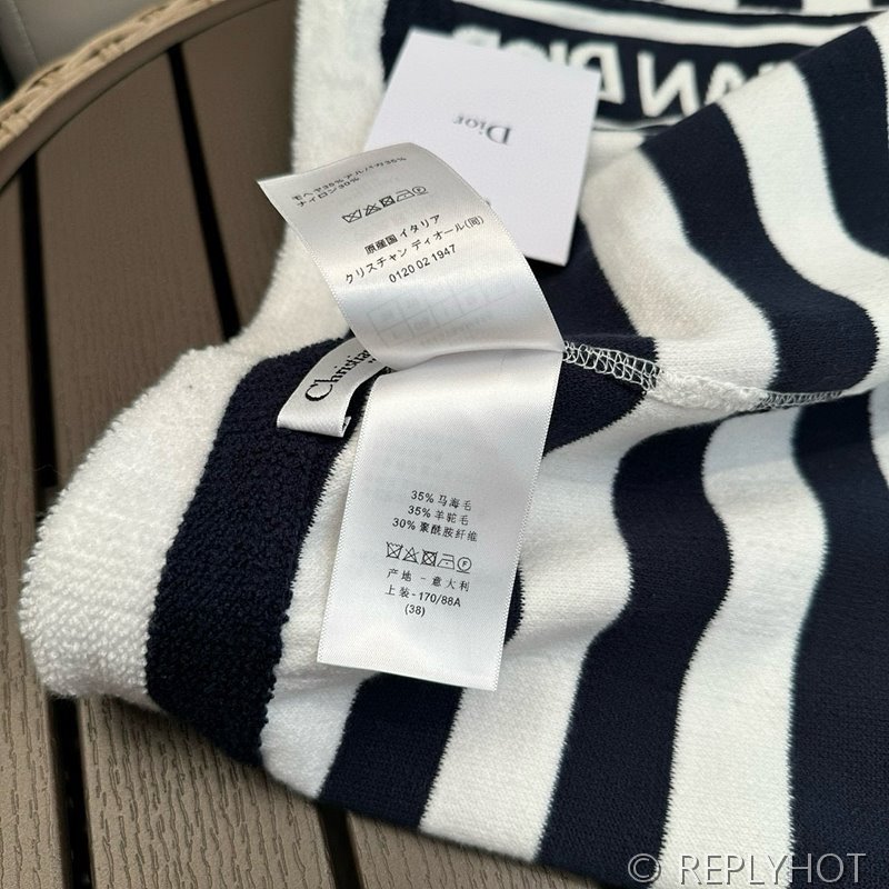 디올 Dioriviera 쇼츠 [매장가 190만원대]