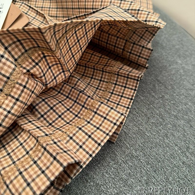 미우미우 체크 미니스커트 [매장가 165만원대]