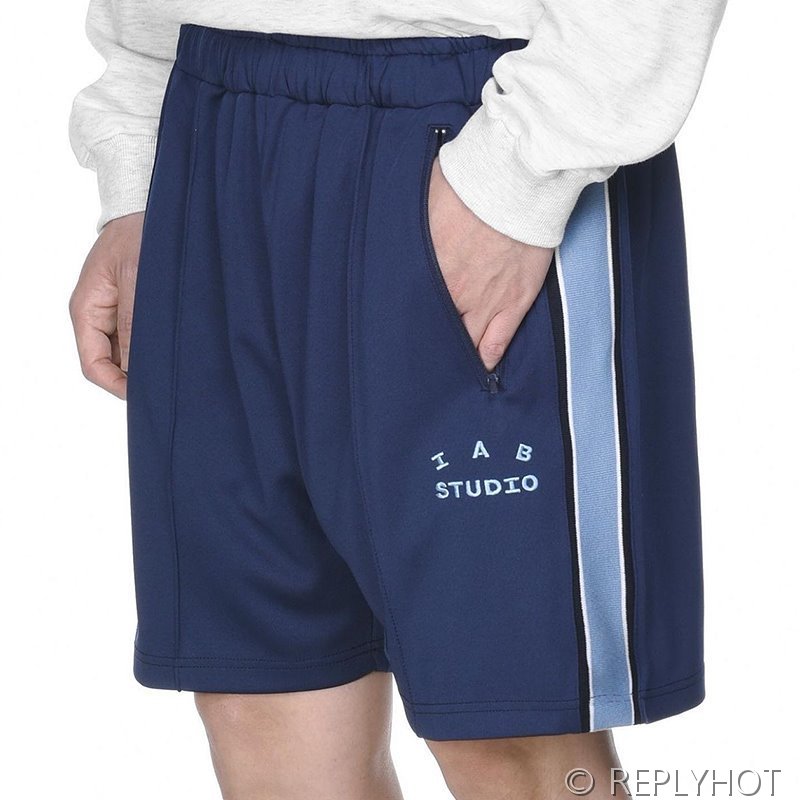 IAB 스튜디오 트랙 쇼츠 반바지 / 네이비