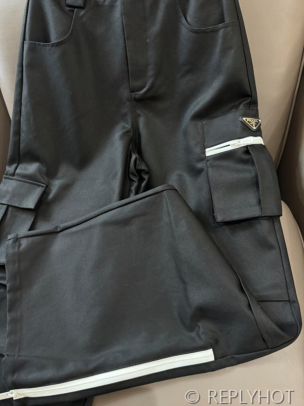 프라다 멀티 포켓 카고 팬츠 2color