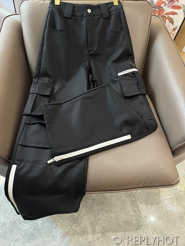 프라다 멀티 포켓 카고 팬츠 2color