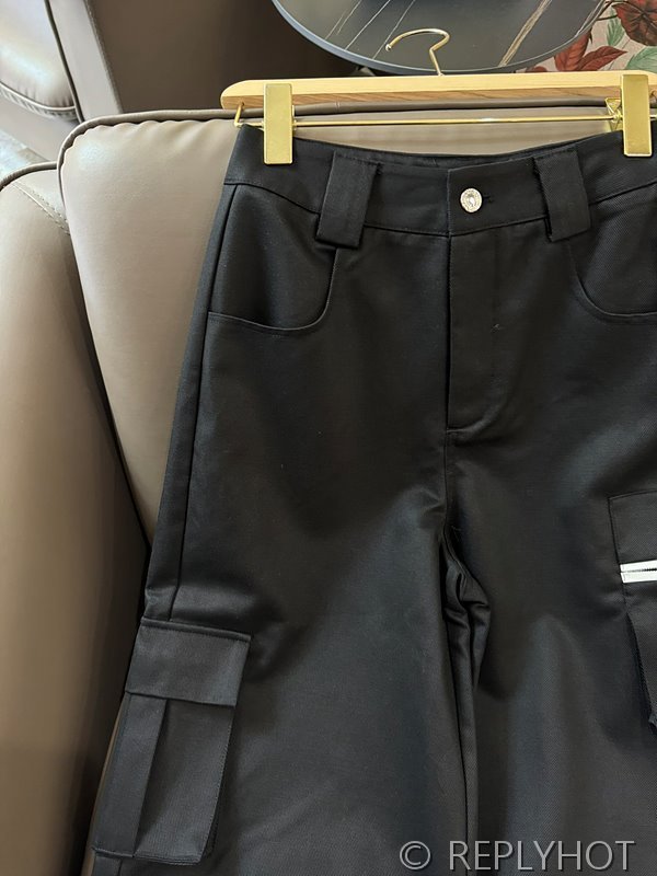 프라다 멀티 포켓 카고 팬츠 2color