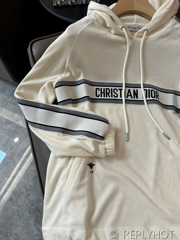 디올 로고 트레이닝복 세트 2color