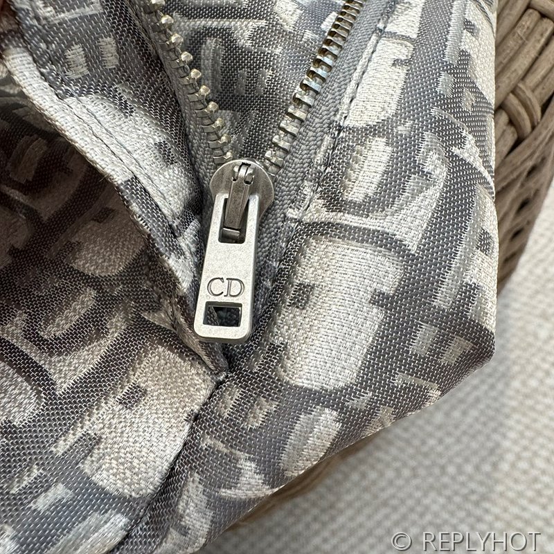 디올오블리크 숏팬츠