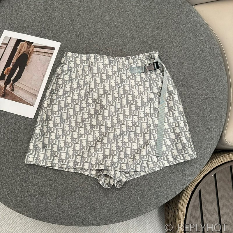 디올오블리크 숏팬츠