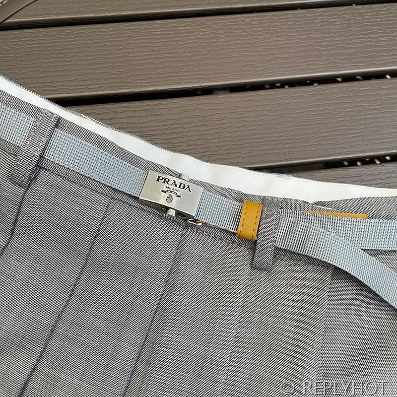 프라다 벨트 플리츠 스커트