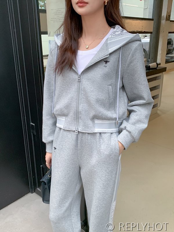 디올 트레이닝복 세트 2color