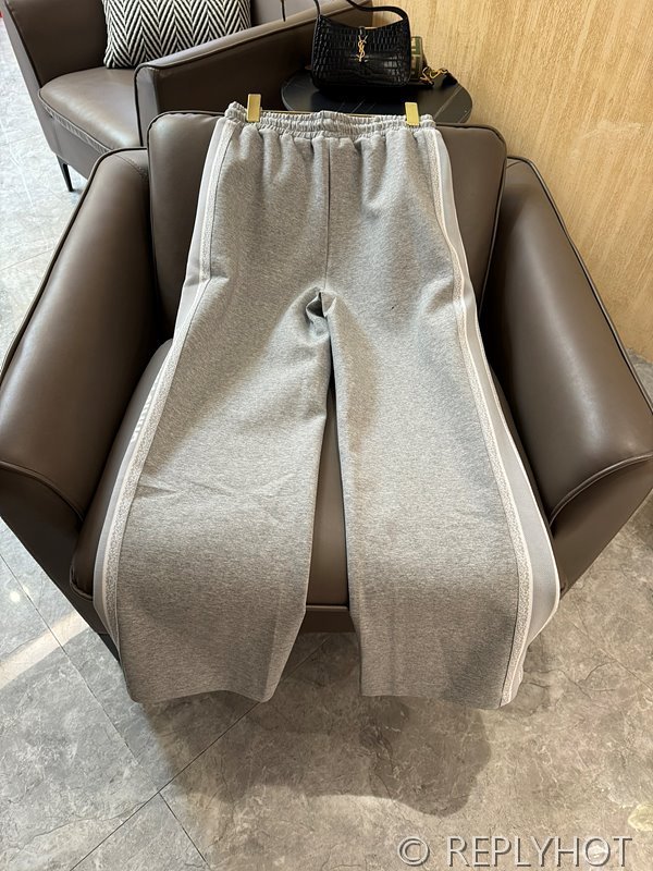 디올 트레이닝복 세트 2color