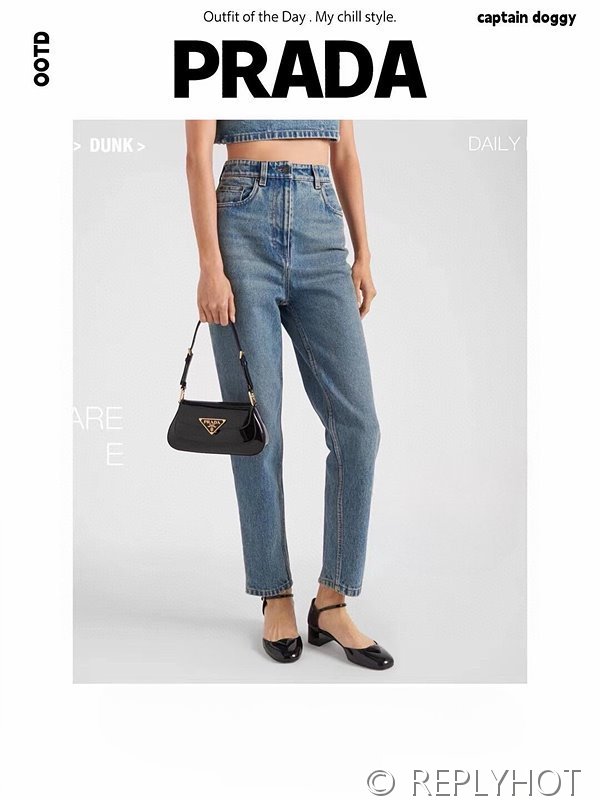 프라다 트라이앵글로고 워싱 스트레이트 진