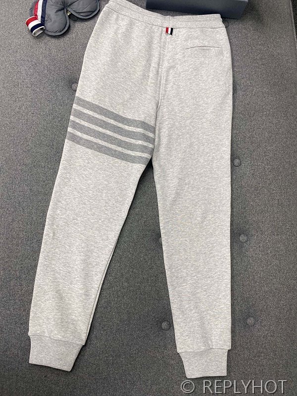 톰브라운 4바 사선완장 조거 팬츠 [매장가 100만원대]