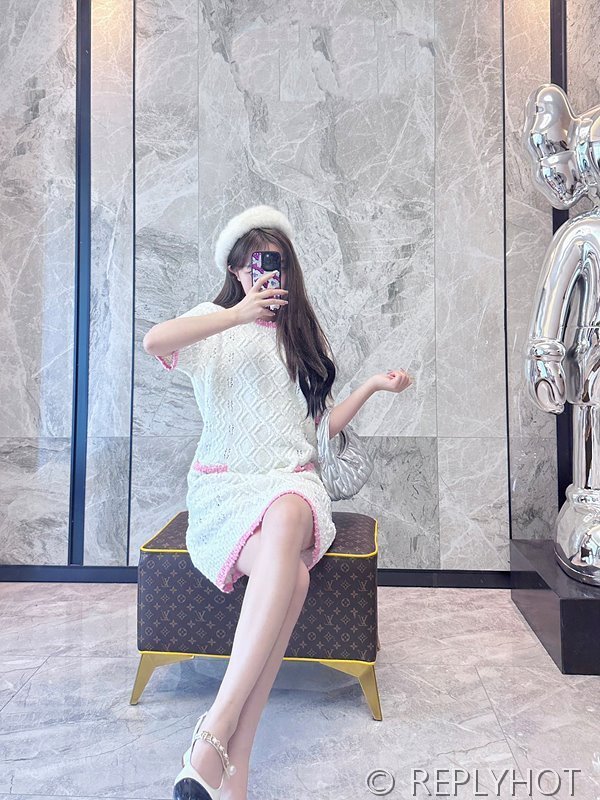 샤넬 캐시미어 니트 원피스 3COLOR [매장가 368만원대]