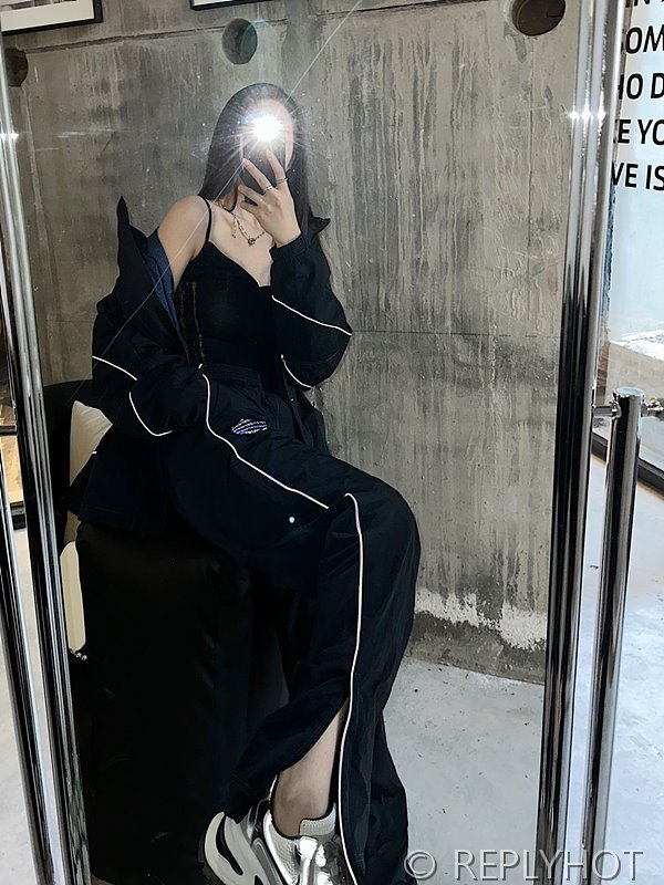 알렉산더왕 나일론 트레이닝세트 남여공용 [매장가 680만원대]