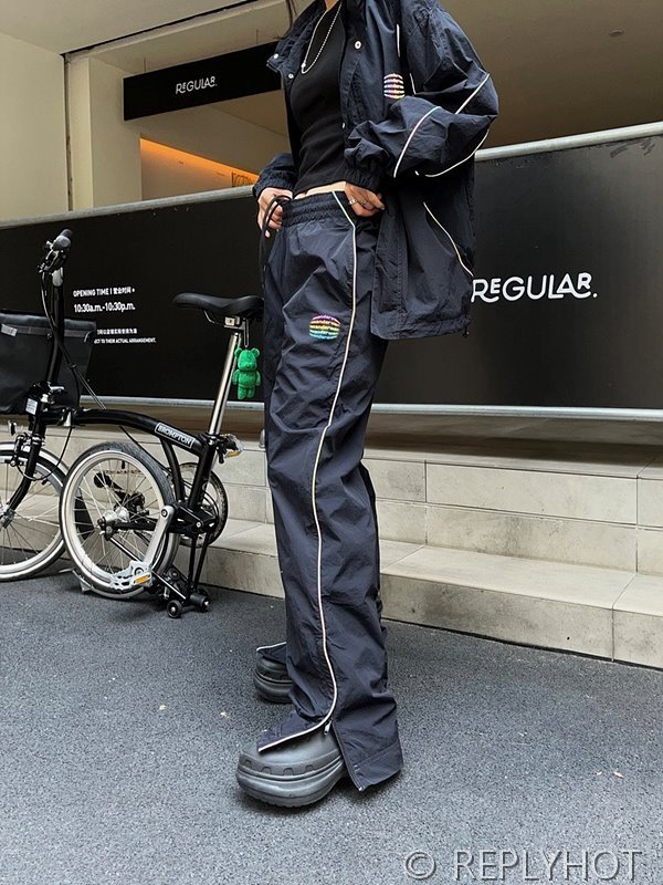 알렉산더왕 나일론 트레이닝세트 남여공용 [매장가 680만원대]