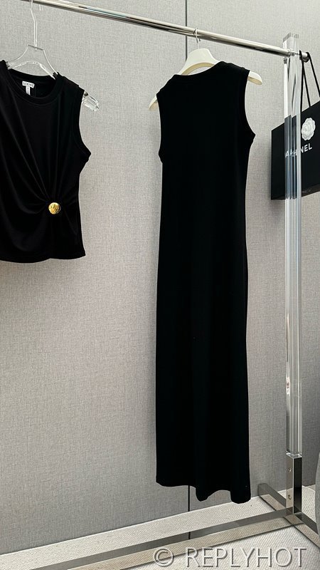 로에베 페블 드레스 [매장가 160만원대]