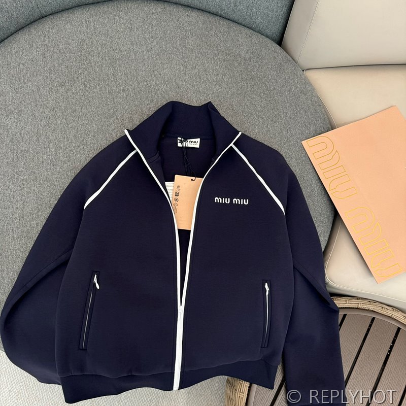 미우미우 나일론 플리스 카디건 스커트 [매장가 497만원대]