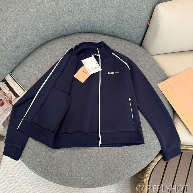 미우미우 나일론 플리스 카디건 스커트 [매장가 497만원대]