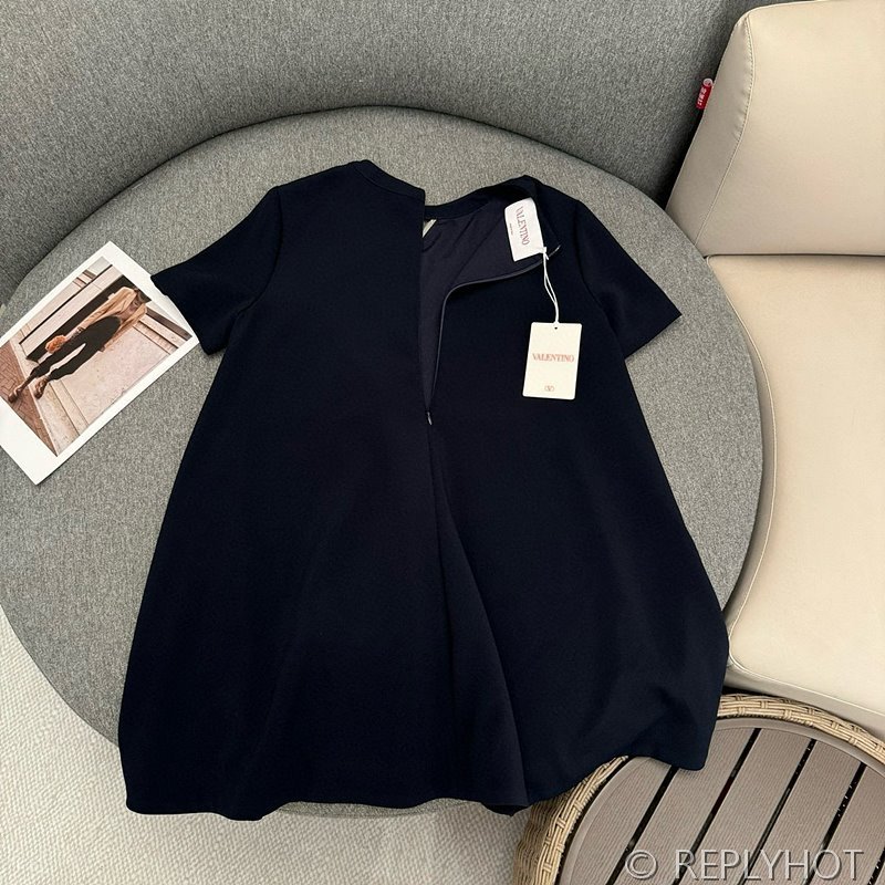 발렌티노 스트럭처드 쿠튀르 쇼트 드레스 [매장가 510만원대]