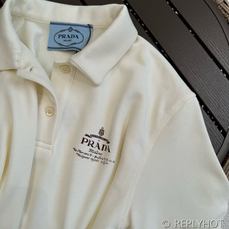 프라다 쇼트 플리스 드레스 [매장가 210만원대]