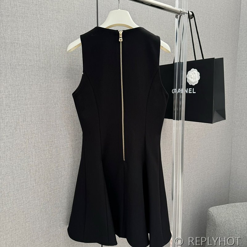 발망 크레이프 플리츠 플레어 드레스 2color [매장가 380만원대]