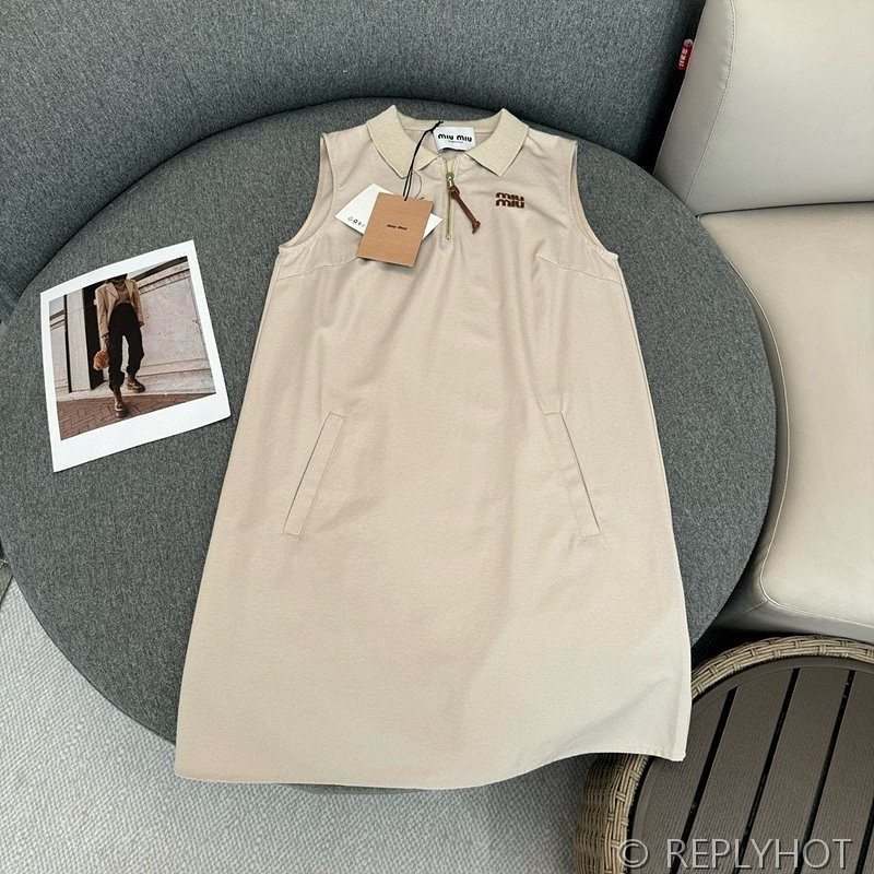 미우미우 파나마 코튼 원피스 [매장가 250만원대]