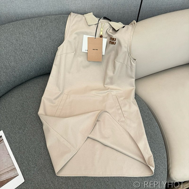 미우미우 파나마 코튼 원피스 [매장가 250만원대]