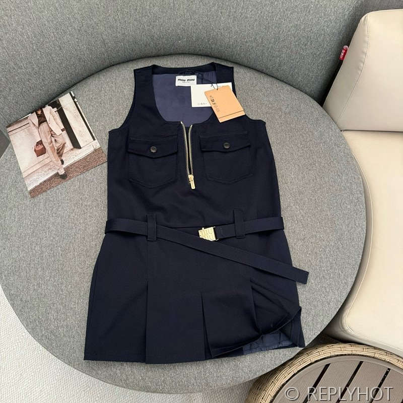 미우미우 치노 드레스 [매장가 390만원대]