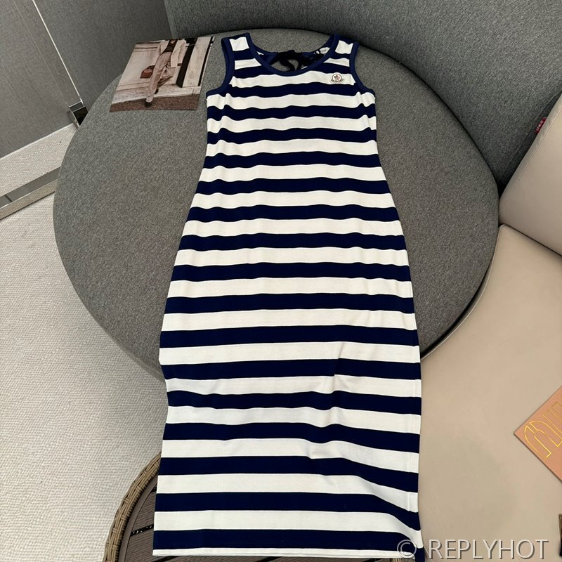몽클레어 스트라이프 미디 드레스 [매장가 100만원대]