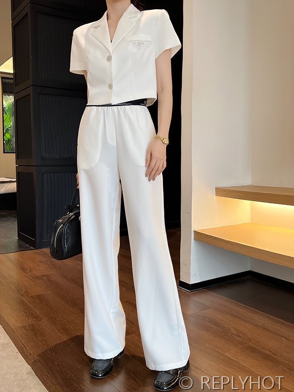 프라다 트라이앵글 로고 투피스세트 2color