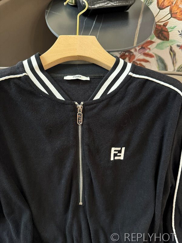 펜디 모노그램 벨벳 원피스