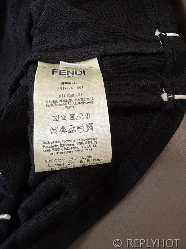 펜디 모노그램 벨벳 원피스