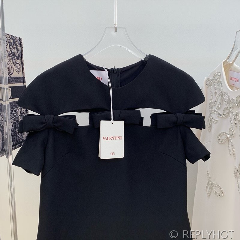 발렌티노 리본 라운드 반팔 원피스