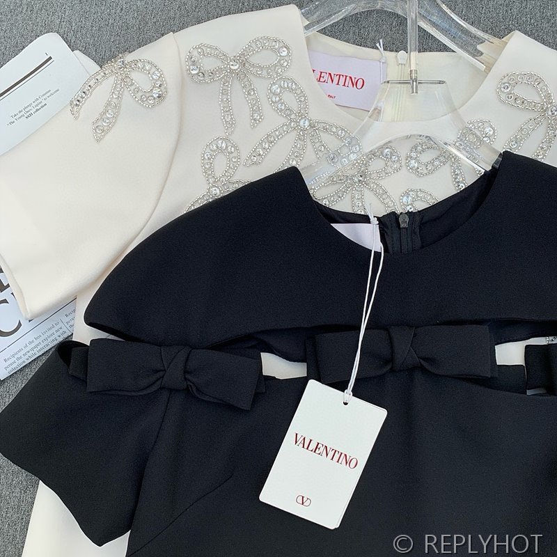 발렌티노 리본 라운드 반팔 원피스