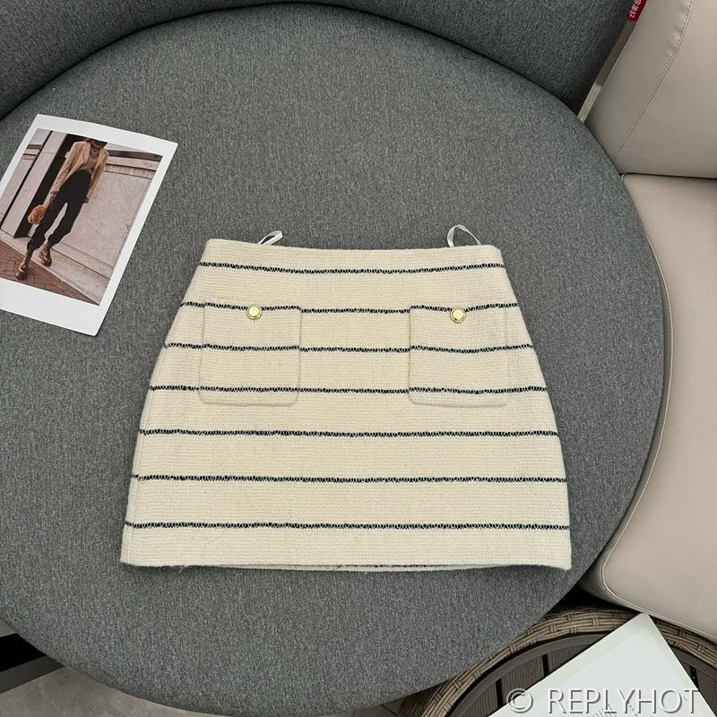 미우미우 스트라이프 울 트위드 투피스