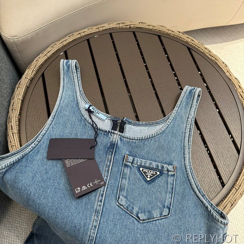 프라다 서스펜더 데님 숏 슈트