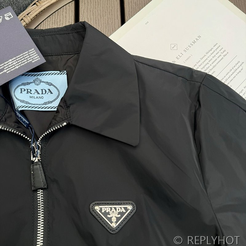 프라다 나일론 라펠 반팔 원피스