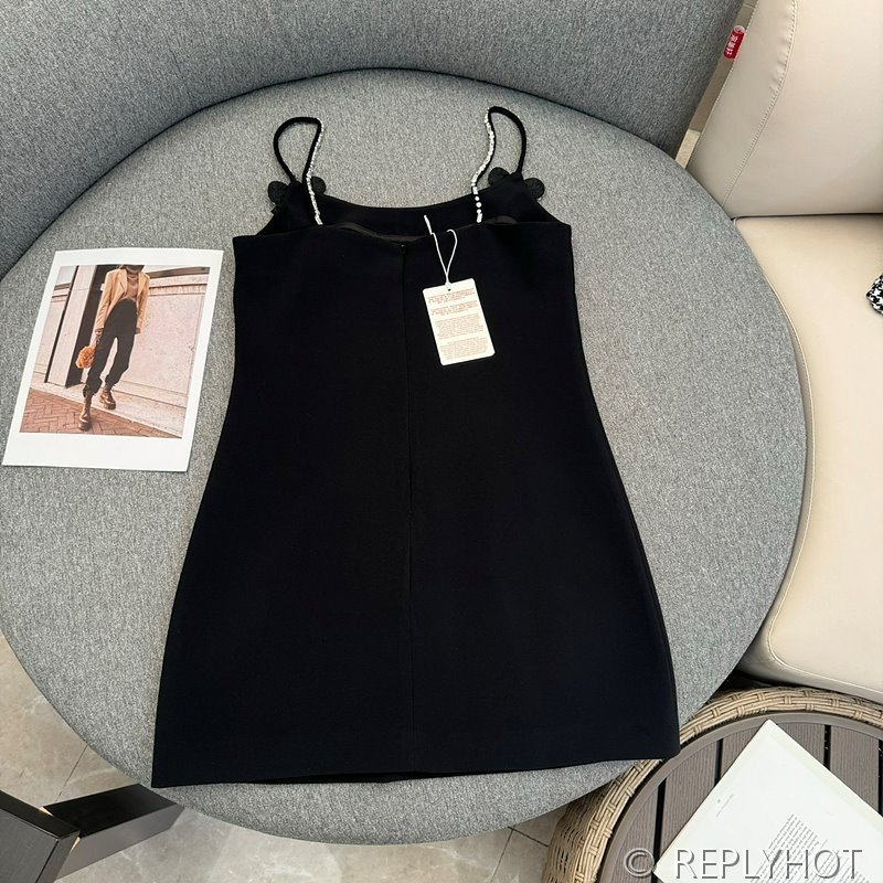 발렌티노 크리스탈 다이아몬드 리본 서스펜더 드레스