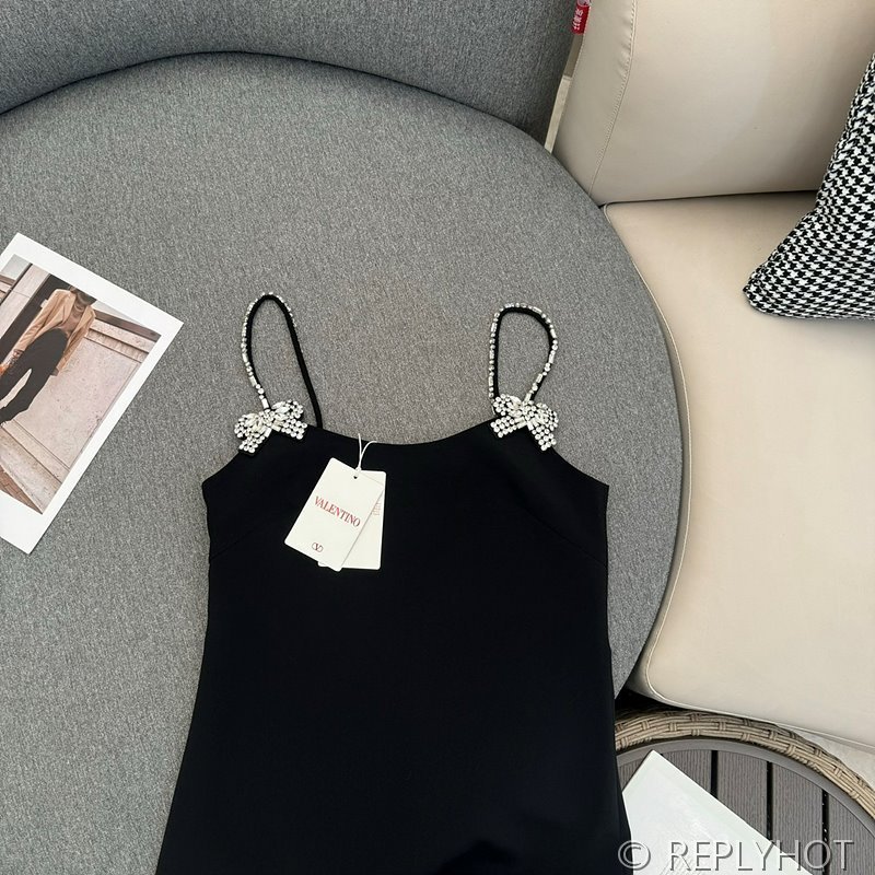 발렌티노 크리스탈 다이아몬드 리본 서스펜더 드레스