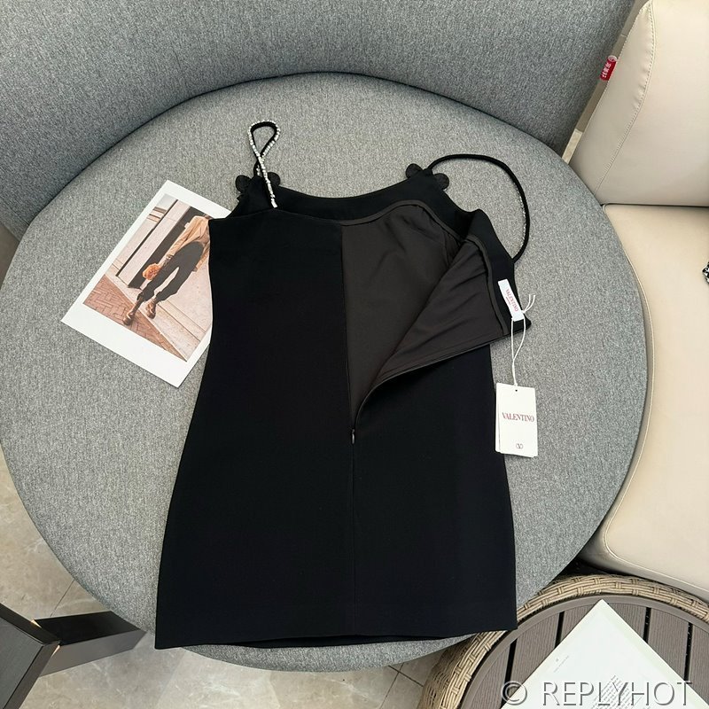 발렌티노 크리스탈 다이아몬드 리본 서스펜더 드레스